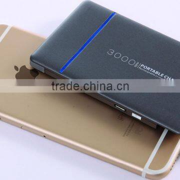 ultra slim 7.6mm only 3000mah powerbank with built-in cable