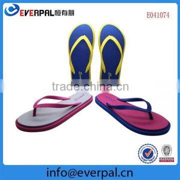 new developed ladies bicolor rubber beach slipper