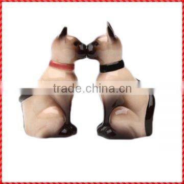 Cute custom ceramic kissing dog salt pepper shakers