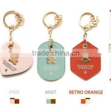 Custom logo animal shaped wholesale novelty keychains