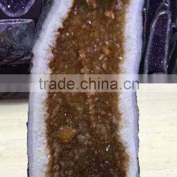 Wholesale Citrine carving natural quartz crystal geode for crafts
