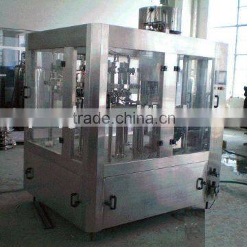 Soft beverage filling machine/Line