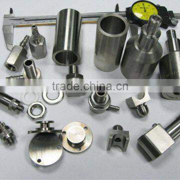 Precision Custom Metal and Plastic Cnc Machine Parts photo-2
