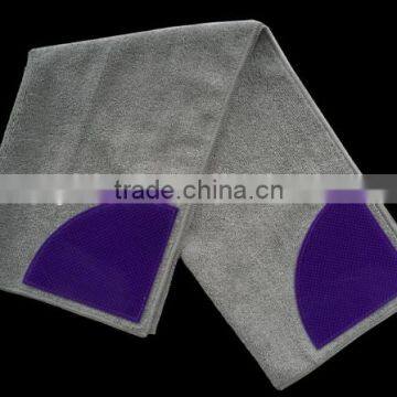 washing towel with silicone scrubber/ microfiber towel with silicone pad/heat resistant