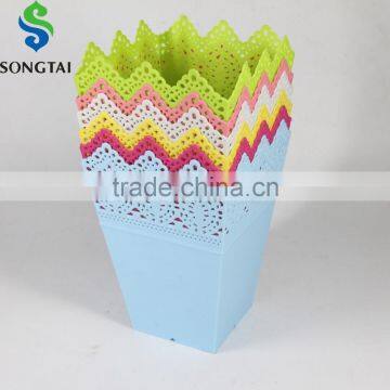 square lace brim plastic garden flower pot