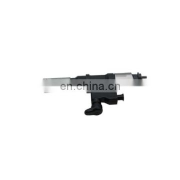 095000-6490 injector for engine RE529118