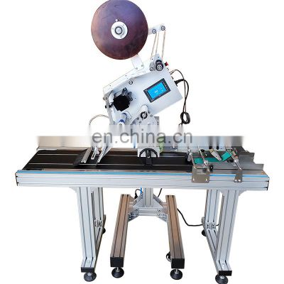 Automatic Flat Labeling Machine Sticker Labeling Machine for Plastic Bags Boxes Cards