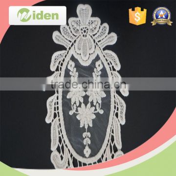 Eco-friendly oval fancy floral pattern Embroidery Patch