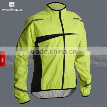 Lightweigth Waterproof Breathable Cycling Jacket