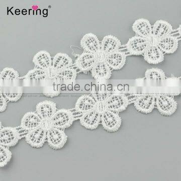 3.5cm polyester white flower pattern lace WLCP-054