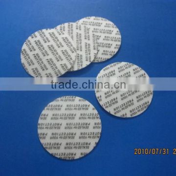 Foam pressure sensitive seal liner for bottles