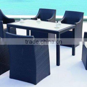 Comfortable outdoor dining rattan wicker set