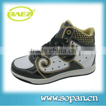 fashion new design China skateboard shoe for girl