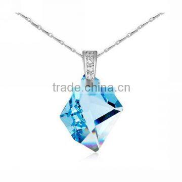 Fashion Lady Jewelry Austria Crystal Pendant Necklace