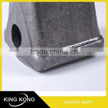 Durable Excavator Parts V210 Bucket Teeth for Quarrying photo-2