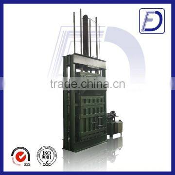 Double Chamber Hydraulic Clothing Baler Machine (Y82S-63YF) photo-3