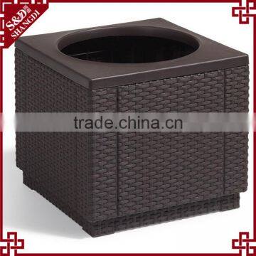UV-resistant Outdoor Garden Resin Rattan Square Garlic Planter Sale photo-2