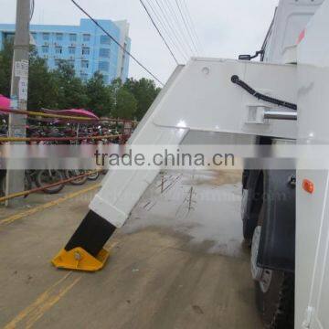 8*4 SINOTRUK HOWO Heavy Duty Road Recovery Truck 30ton photo-6