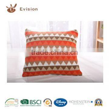 2016 NEW Designed Cushion with soft-hand feeling, attractive triangle style and beautiful colour