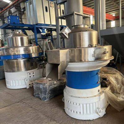 Biomass Wood Chip Pelletizer, Vertical Ring Die Pellet Machine, Sawdust, Shavings and Straw Fuel Pellet Forming Equipment photo-2