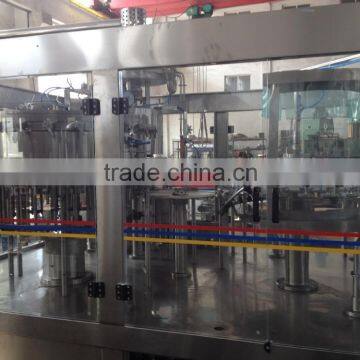 Gas contained/soda/beverage /carbonated drinks making machine/equipment