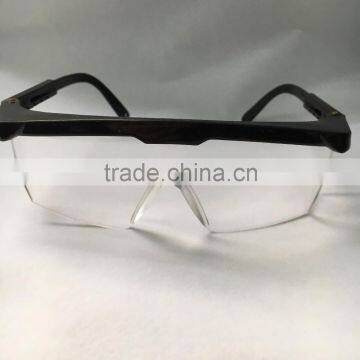 2016 CE certificated safety glasses fashionable anti-dust & splash safety glasses ANSI Z87.1 safety glasses manufacturer                        
                                                Quality Choice
                                           