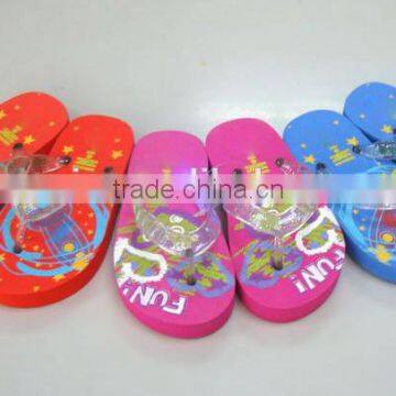 Hot Selling Colorful Comfortable led Flashing Flip Flops