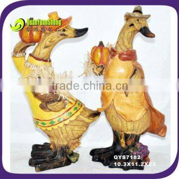 harvest party decrative polyresin duck