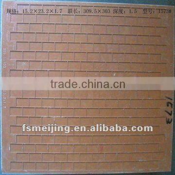 Moulding plastic for glass mosaic