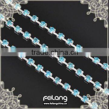 Aquamarine silver base sparse rhinestoen cup chain