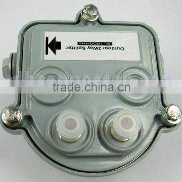 Outdoor Full (Half) Overcurrent 2 Way CATV Splitter