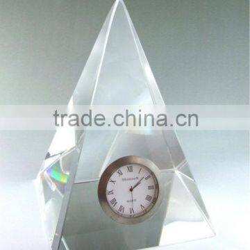 Sparkly Clear Pyramid Crystal Clock For Desktop Decoration