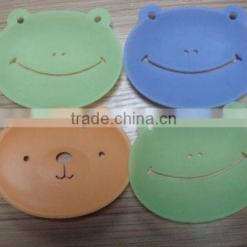 Lovely Various Shape Convinent Silicone Soap Mat photo-4