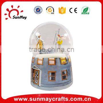 Wedding Party Use & Gifts Custom Made Polyresin Wedding Snow Globe photo-3