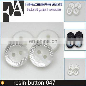 China manufacturer shining powder 2 holes colorful eyes shape resin buttons