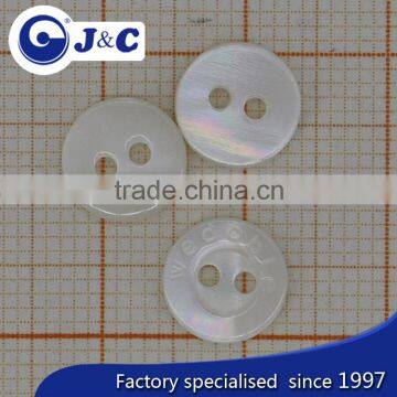 2 Holes River Shell White Colour Buttons With Engrave Logo photo-4