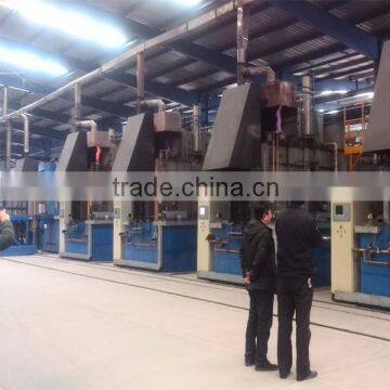 Sealed chamber carburizing furnace with protective atmosphere