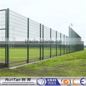 Hot dipped galvanized ball field fencing