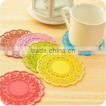 new design hollow flower shape silicone cup mat