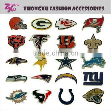 new custom American NFL football team brooch