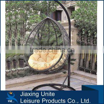 2016 UNT-H-605 Factory direct outdoor polyrattan hanging chair/hanging egg chair