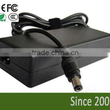 Laptop Adapter for 15v 4a notebook adapter fit for satellite 200 220 300 310 320 330 1555cds 206