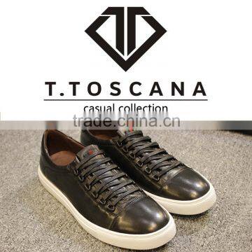 T.TOSCANA 2016 Fashion White Sneaker Casual Shoes for Men Have Stock photo-3