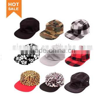 New Design 5 Panel Hat Cap Strap Back Flat Brim Snapback Hat Skate Camp Army Blank Plain Five Panel Hat And Cap