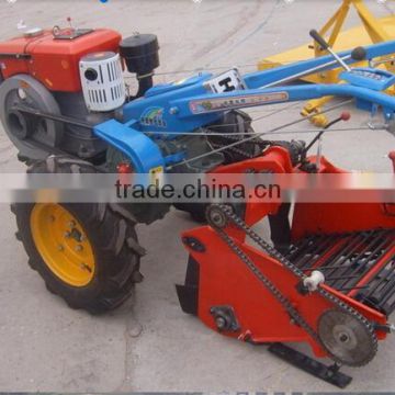 New design 4U-1A walking tractor potato harvester with low price