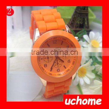 UCHOME Promotional Advertising Quartz Watches for Lady Cheap Silicone Band Women Geneva Watch photo-3