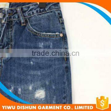 Women China Wholesale Fashion Ripped Rolling up Jeans photo-3