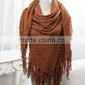 New pattern bounce yarn ladies shawls with fringes