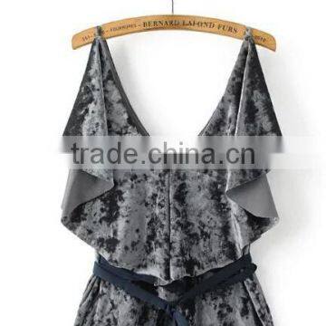 Runwaylover EY2382B Sexy Deep V-Neck 2017 Ladies Falbala Crop Tops photo-4