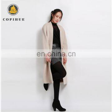 China Supplier Fashion Creamy White Coat Woman Winter photo-6